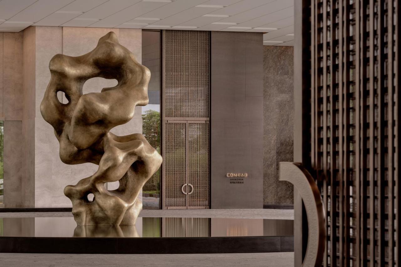 Conrad Shenzhen, The First Art Museum Hotel In Greater Bay Area With The Stunning Bay And Sunset View In The Hotel Terrace Buitenkant foto