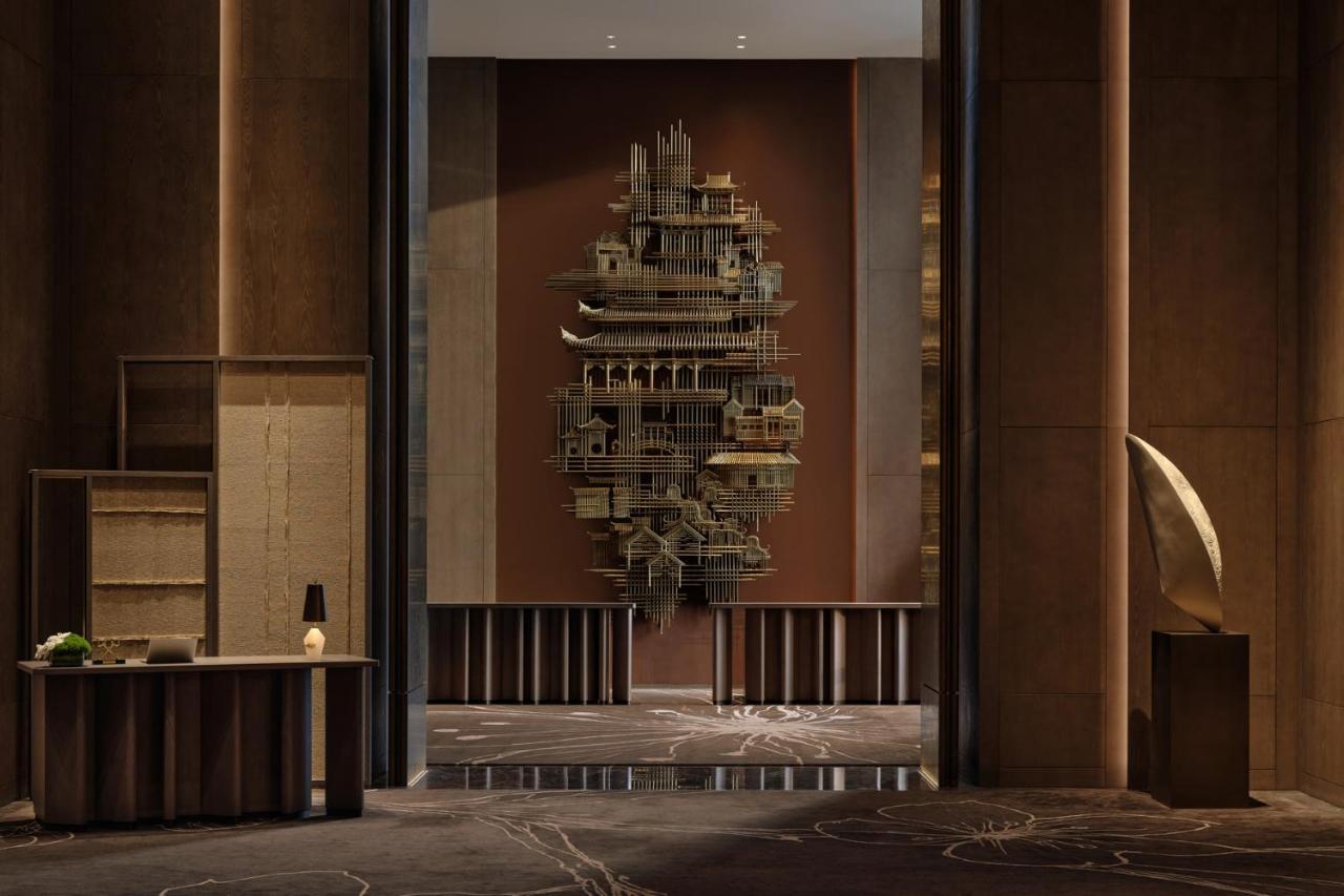 Conrad Shenzhen, The First Art Museum Hotel In Greater Bay Area With The Stunning Bay And Sunset View In The Hotel Terrace Buitenkant foto